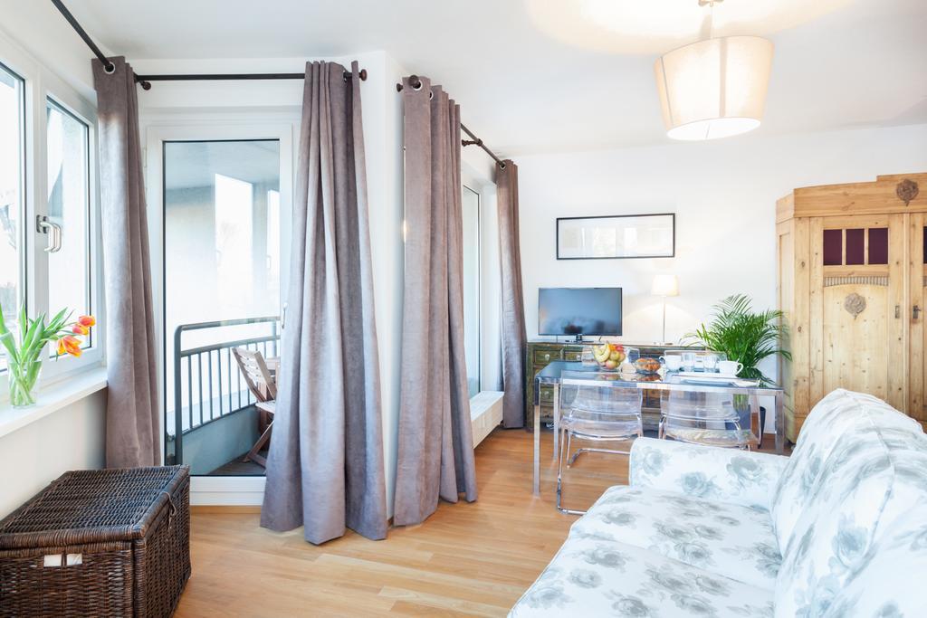 The Maybach - Rooftop Living In Xberg Berlin Room photo